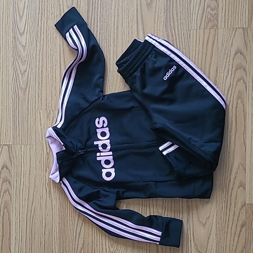 Sweat suit